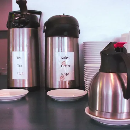 センター タリン